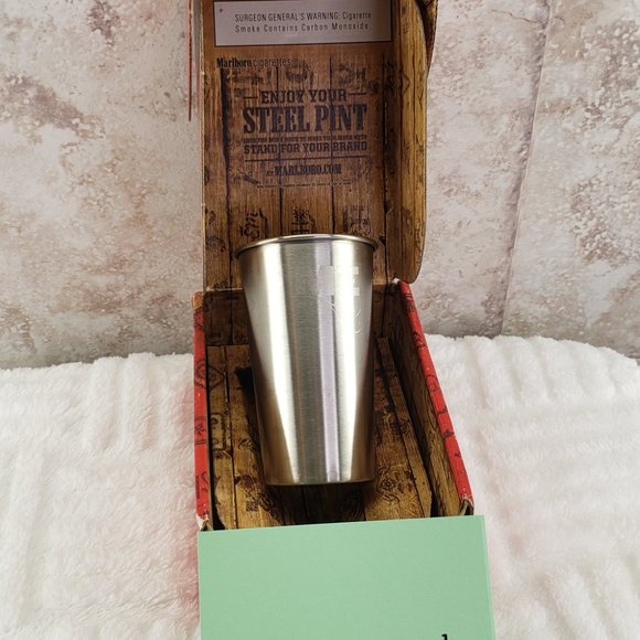 Collectible Engraved Marlboro Pint Steel Cup Tobacco Advertising Promo With Box - Picture 14 of 14